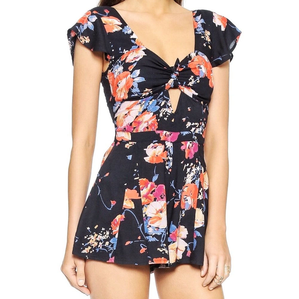 House of Harlow 1960 Fernando Romper Size Large